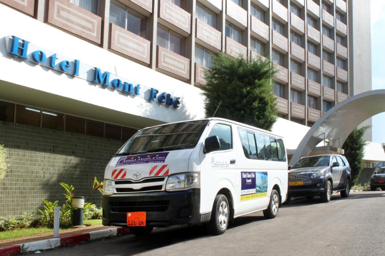 Hotel Mont Febe Яунде Екстер'єр фото